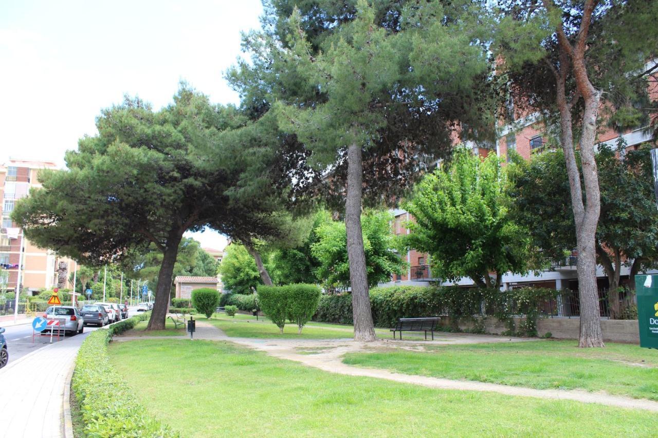 Chelu & Luna Cagliari Luaran gambar